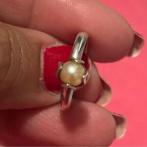 Vintage Sarah Coventry Sterling faux pearl ring adjustable